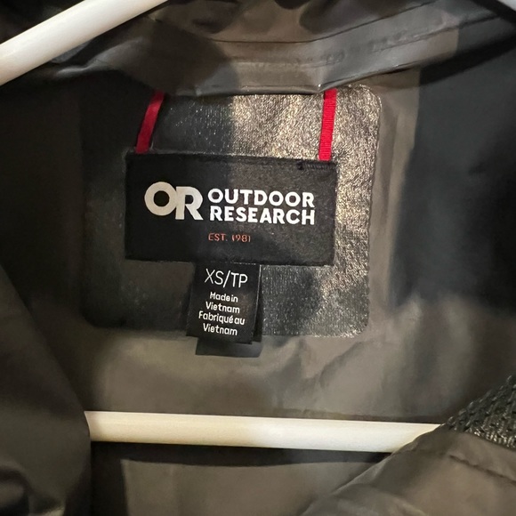 Outdoor Research Shell Jacket - Picture 3 of 5